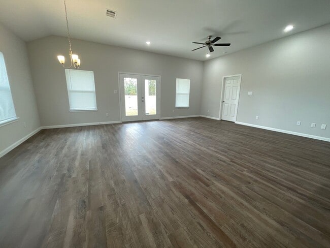 Photo - 1059 Rd 5736