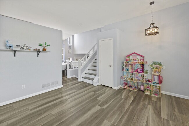 Photo - Spacious 4-Bedroom Home with Fenced Yard, 2-Car Garage & Scenic Views in Cheyenne Meadows