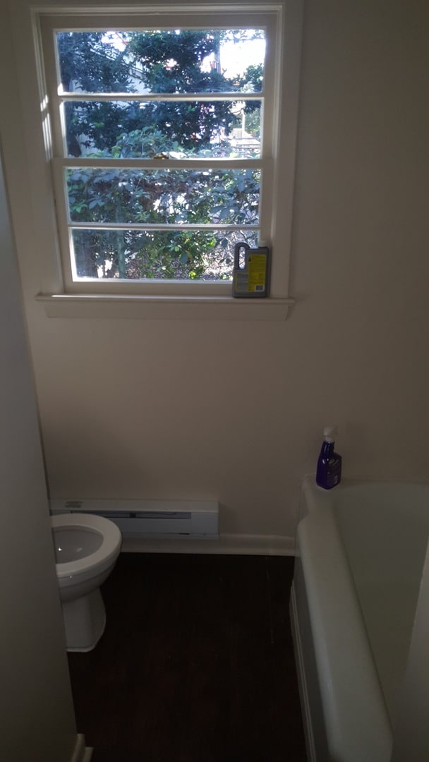 Building Photo - 9548 11th Bay St Unit #B