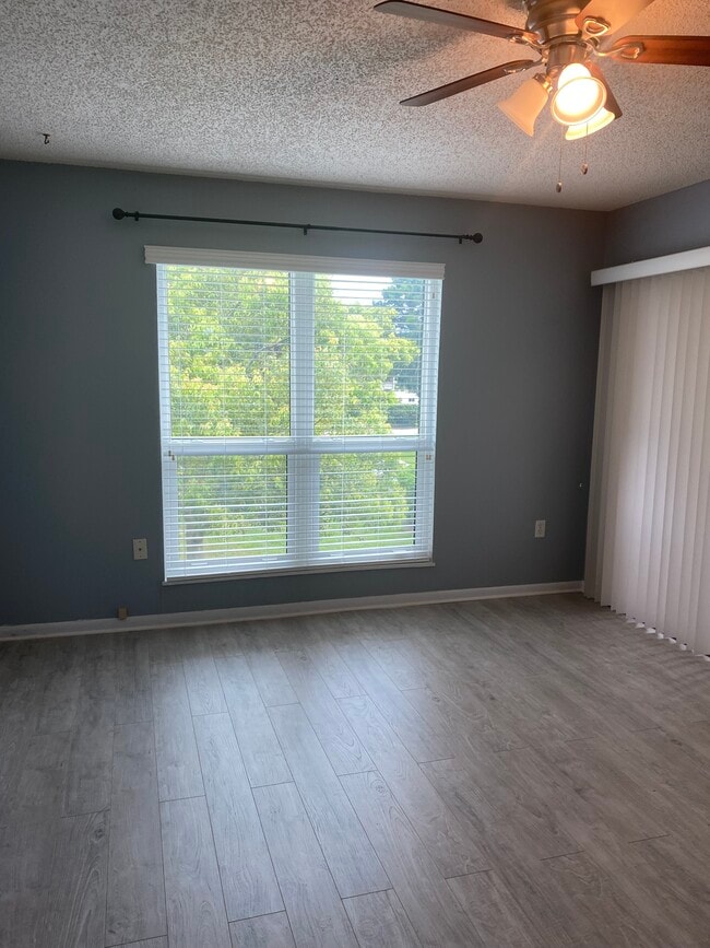 Photo - 610 Windrush Bay Dr Unit 226