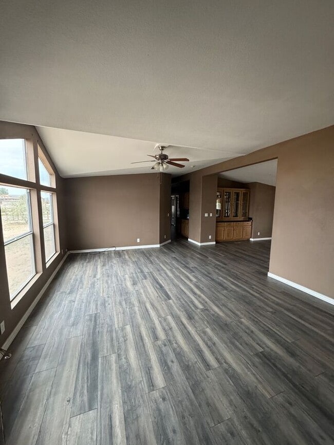 Photo - Spacious 4 bedroom 2 bath