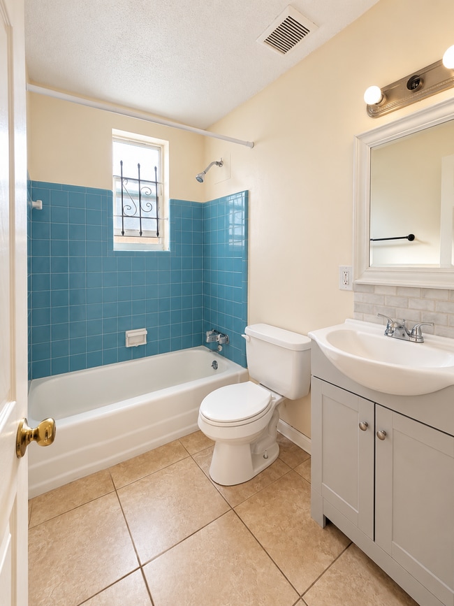 Photo - 2730 Hamilton Cir Unit #2
