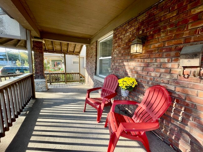 Photo - 3542 Pennsylvania Ave