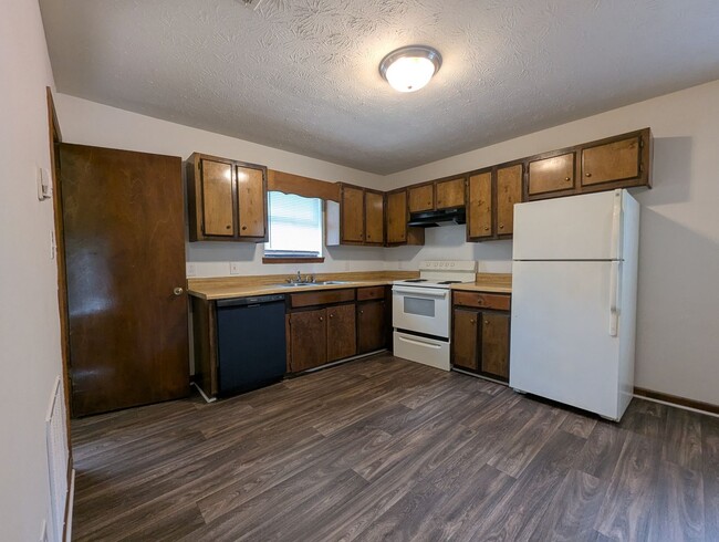 Photo - 410/412 Rustwood Dr Unit 410 Rustwood Dr