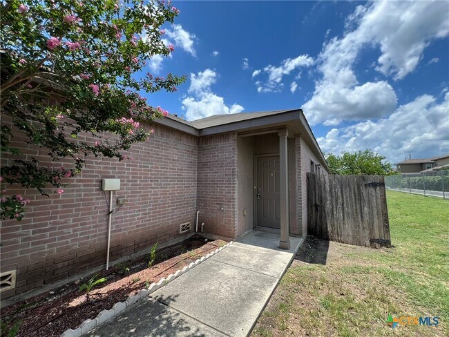 Photo - 271 Rosalie Dr