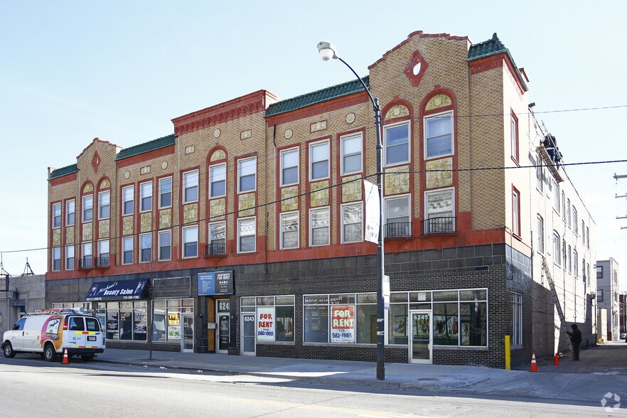 Building Photo