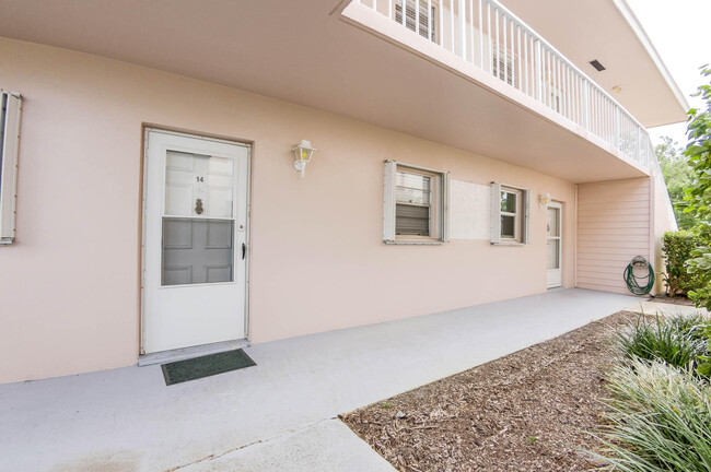 Photo - 18081 SE Country Club Dr Condo