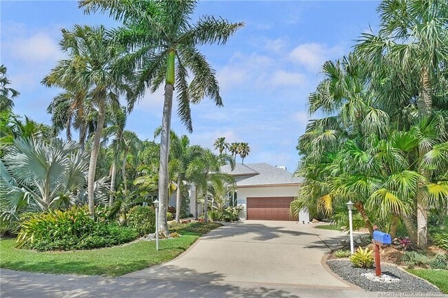 Photo - 158 S River Rd Casa