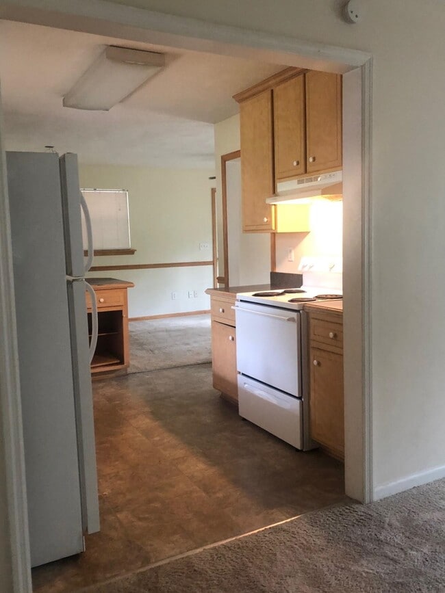 Photo - 1510 Raa Ave