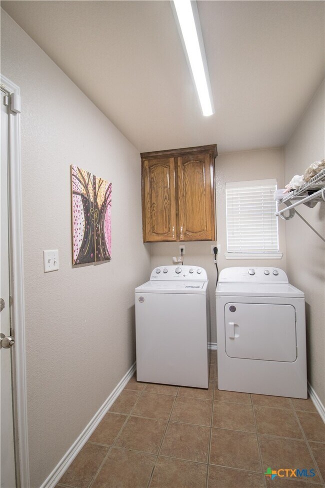 Photo - 714 Tundra Dr