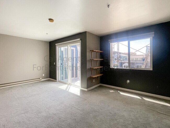 Photo - 6400 Christie Ave