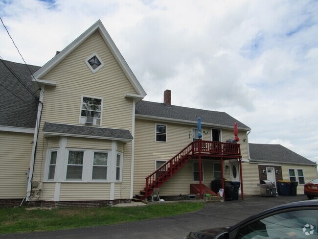 Building Photo - 86 Sweet Hill Rd Unit 2 Rental