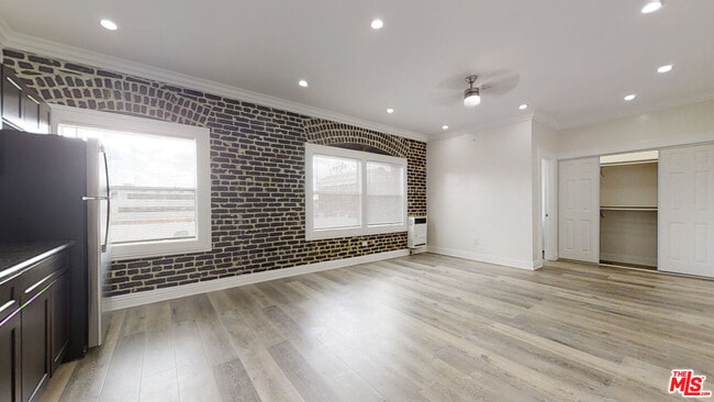 Photo - 738 S New Hampshire Ave Unit 302