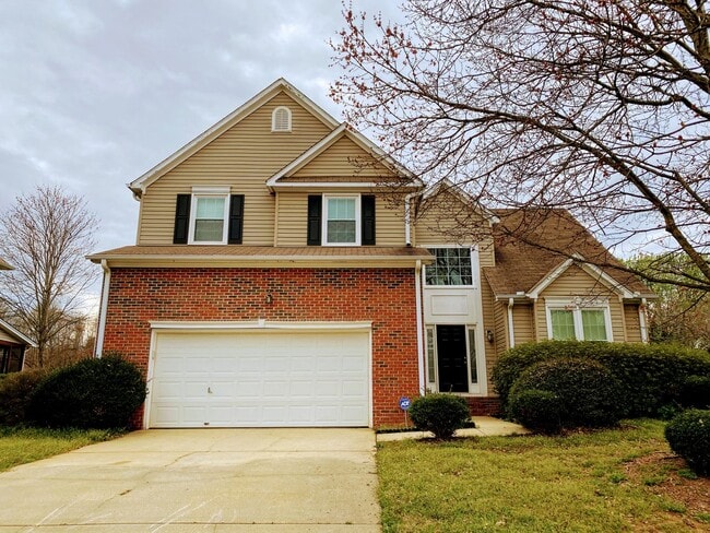 Orchard Farms, 4 Bedroom 2.5 Bath - Orchard Farms, 4 Bedroom 2.5 Bath House