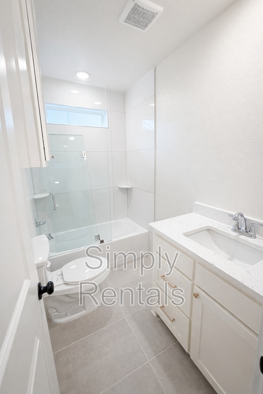 Photo - 2506 Bliss St