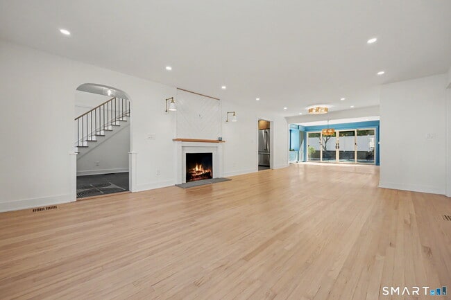91 Lockwood Rd