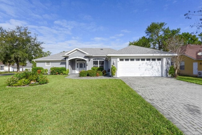 Photo - 11 Manderley Ln