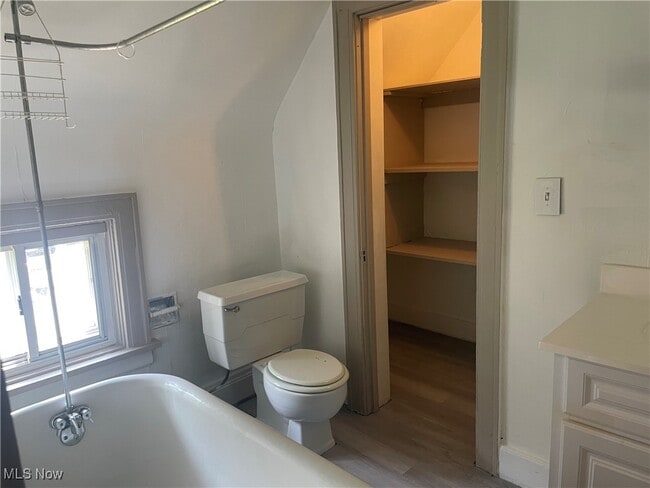 Photo - 1353 Grant St