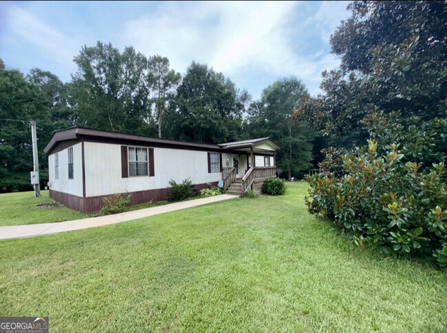Photo - 1057 McGee Rd