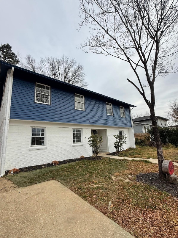 Building Photo - 320 University Blvd E