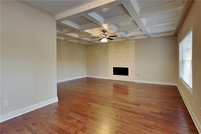 Photo - 450 Fairway Walk Dr NE