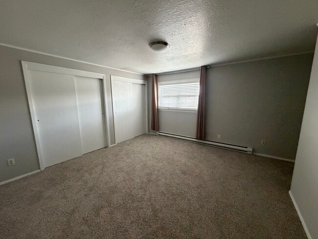 Photo - 1815 Edinburgh St