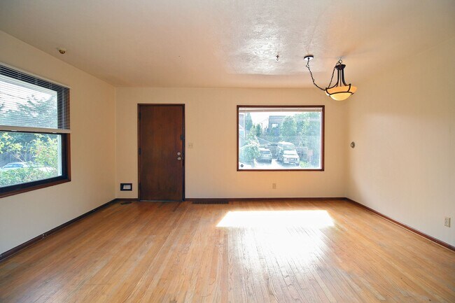 Photo - campb08 Unit 17