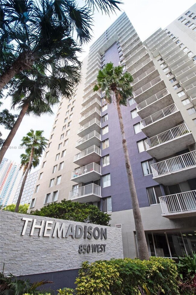 Building Photo - 850 N Miami Ave Unit W-1001