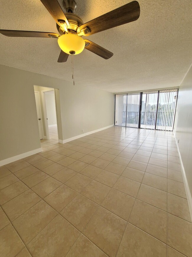 Photo - 4 Royal Palm Way Condominio Unidad 6050