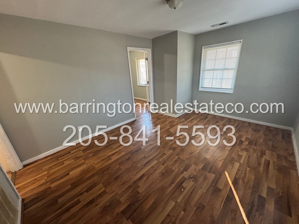 Photo - Birmingham/ Midfield