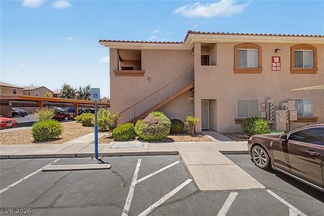 Building Photo - 1050 E Cactus Ave Unit 2070
