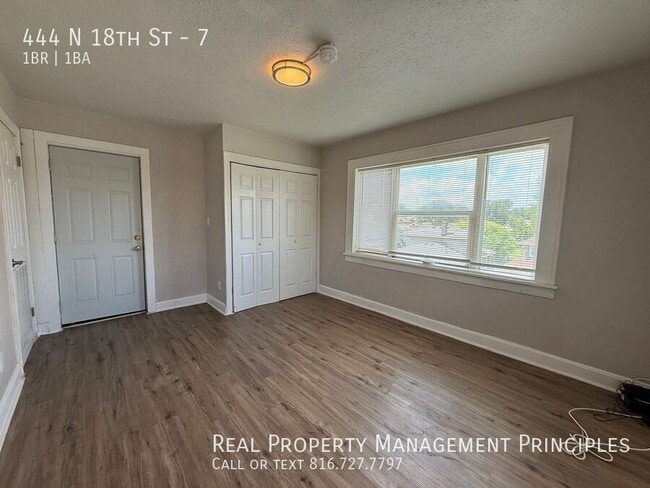 Building Photo - 444 N 18th St Unit 7 Rental