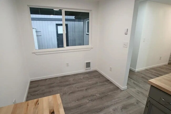 Photo - 290-292 65th Court Southwest Unidad 292