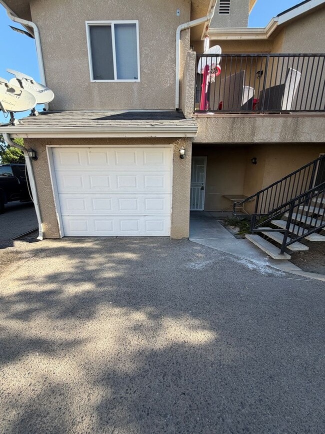 Photo - 1656 N. 6th. St. Unit 101