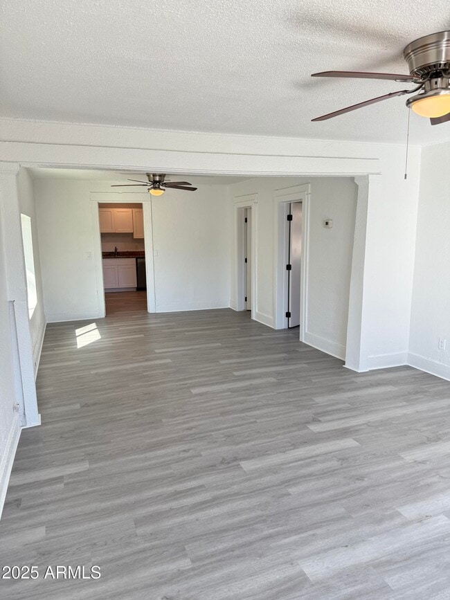 Photo - 2536 W Morten Ave