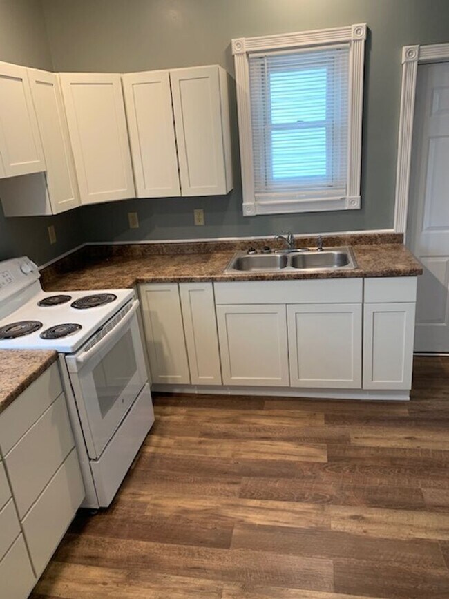 Photo - JUNE 2026 - Duluth MN - 6 Bed - 2 Bath House