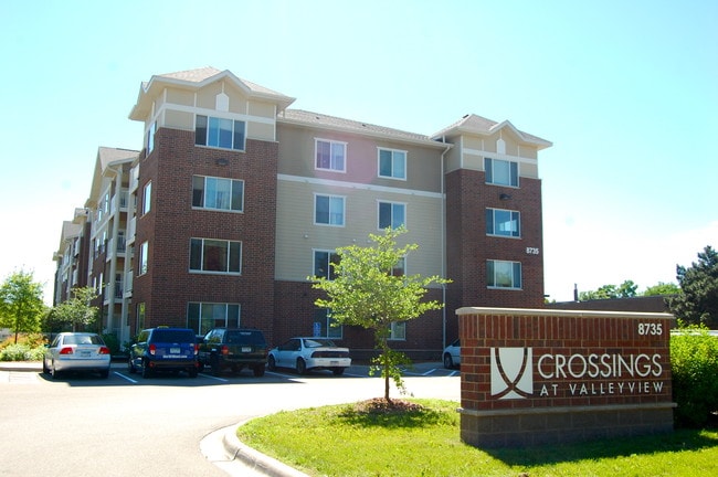 The Crossings at Valley View - The Crossings at Valley View Apartments
