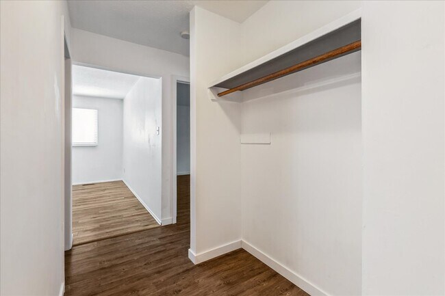 Photo - 6203-6122 122 Ave NW Unit 3