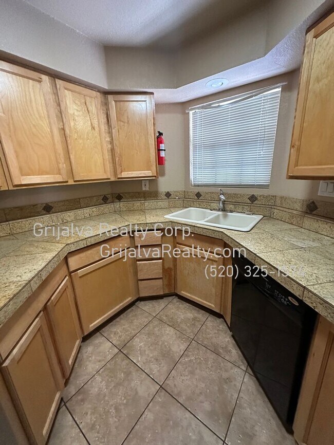 6430 N Tierra De Las Catalinas Unit 113