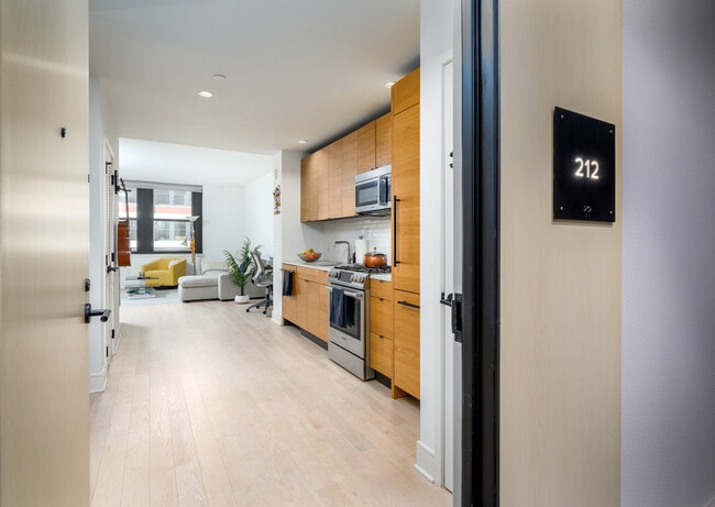 Photo - 10 PROVOST St Unidad 212