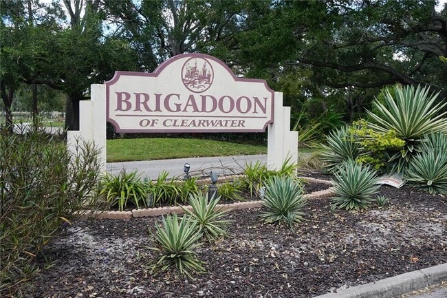 Photo - 2404 Brigadoon Dr