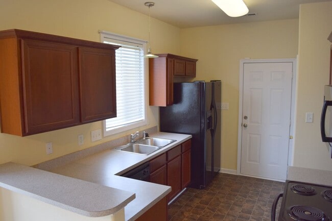 Photo - Beautiful home in Planters Walk