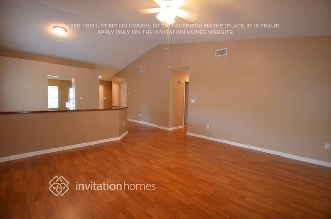 Photo - 8803 Hampden Dr