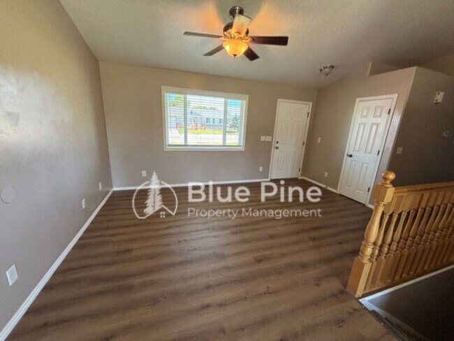 Photo - 3904 E Lorna Ave