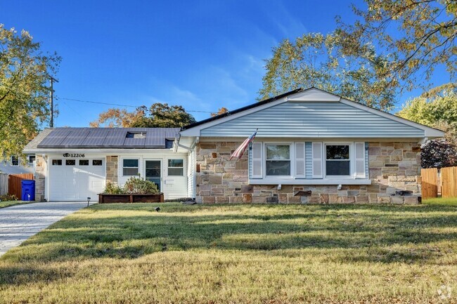 Building Photo - 12206 Mackell Ln Rental