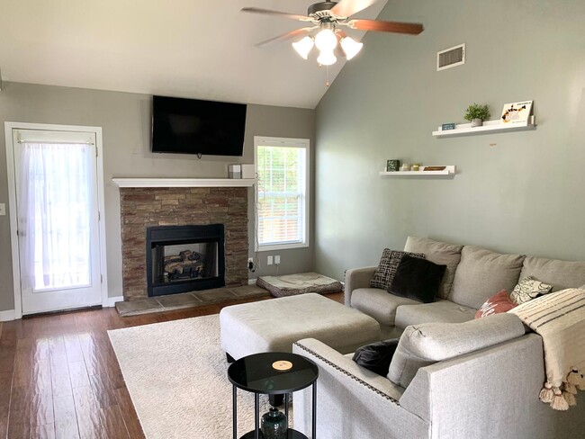 Photo - 3178 Cross Ridge Dr