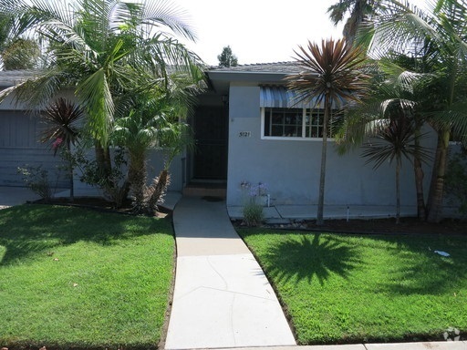 Building Photo - SDSU - Aug 1st - 3rd 2025 MOVE IN - Beauti... Rental