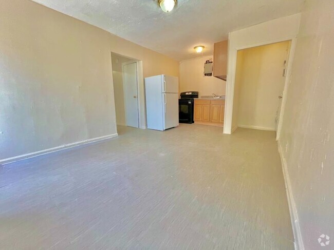 Building Photo - 1 bedroom in New York NY 10474 Unit B Rental