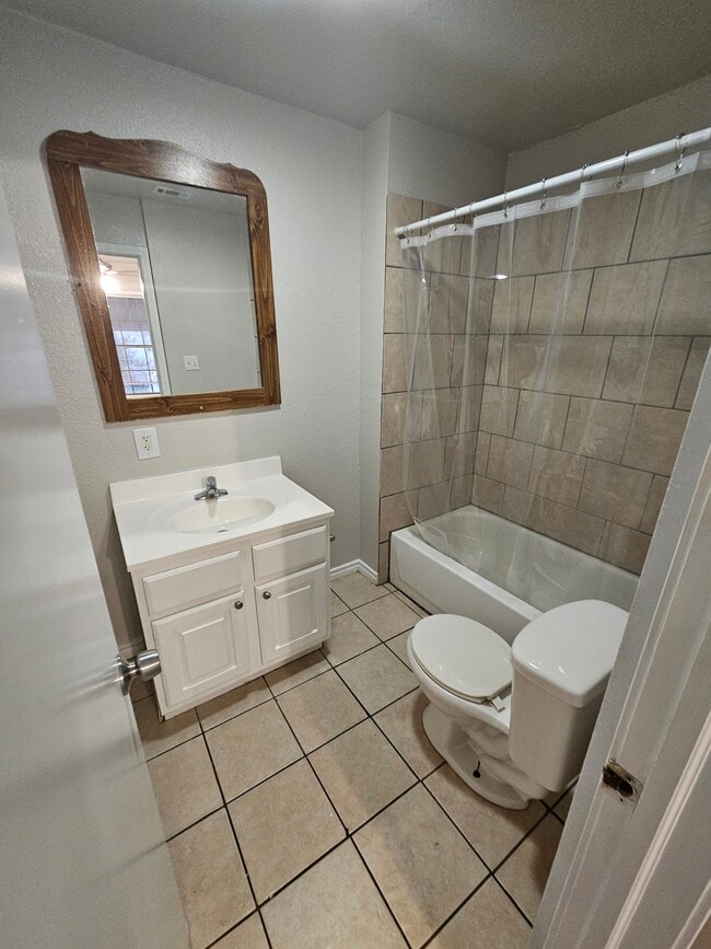 Photo - 811 S 21st St