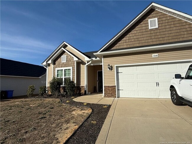 Photo - 2040 Stonewash Dr